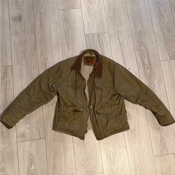 •Wrangler Hero work jacket• stylish and comfortable - Picture 1 of 3